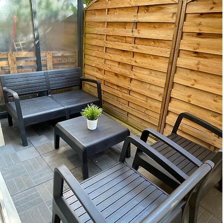 Ferienwohnung Grand F3 A 30Mn De Paris - Terrasse + Parking Prive Saint-Ouen-l'Aumone Exterior foto