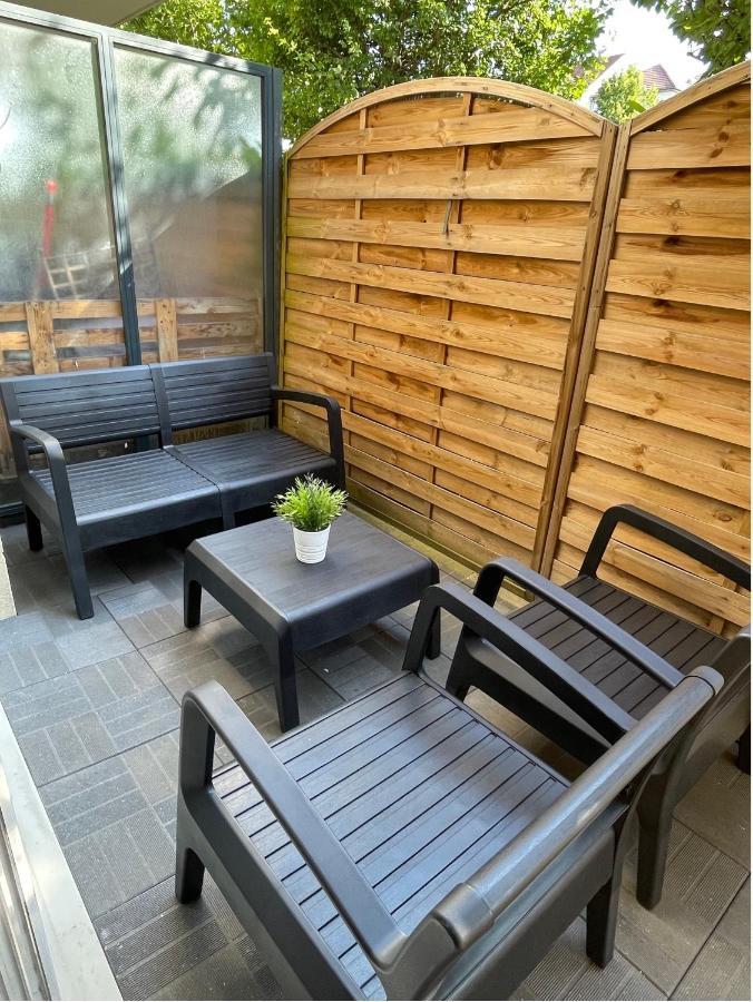 Ferienwohnung Grand F3 A 30Mn De Paris - Terrasse + Parking Prive Saint-Ouen-l'Aumone Exterior foto